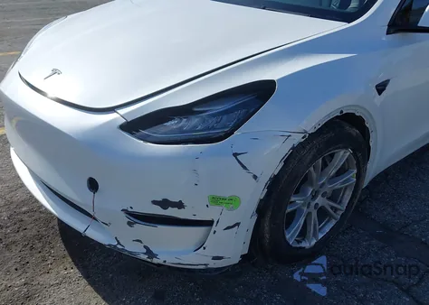 2023 Tesla Model Y Performance Dual Motor All-Wheel Drive from USA, damaged, VIN 7SAYGDEF5PA048656